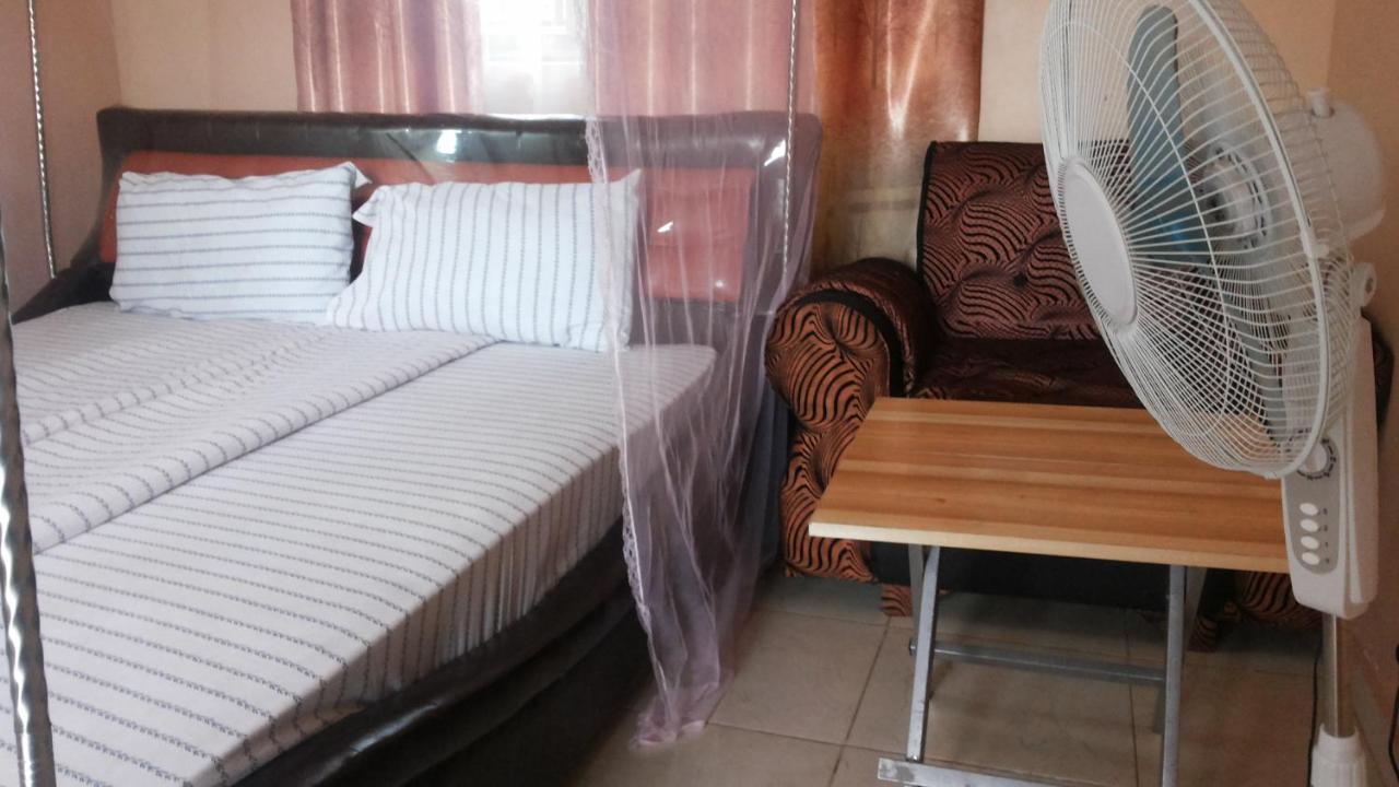 Rock Shadow Hotel Koboko Extérieur photo